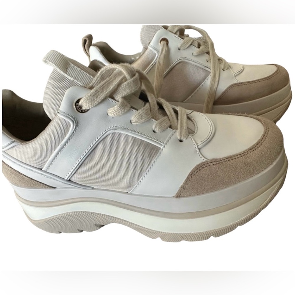 Michael Kors Felicia Platform lace up tan and white retro sneakers - Picture 4 of 7